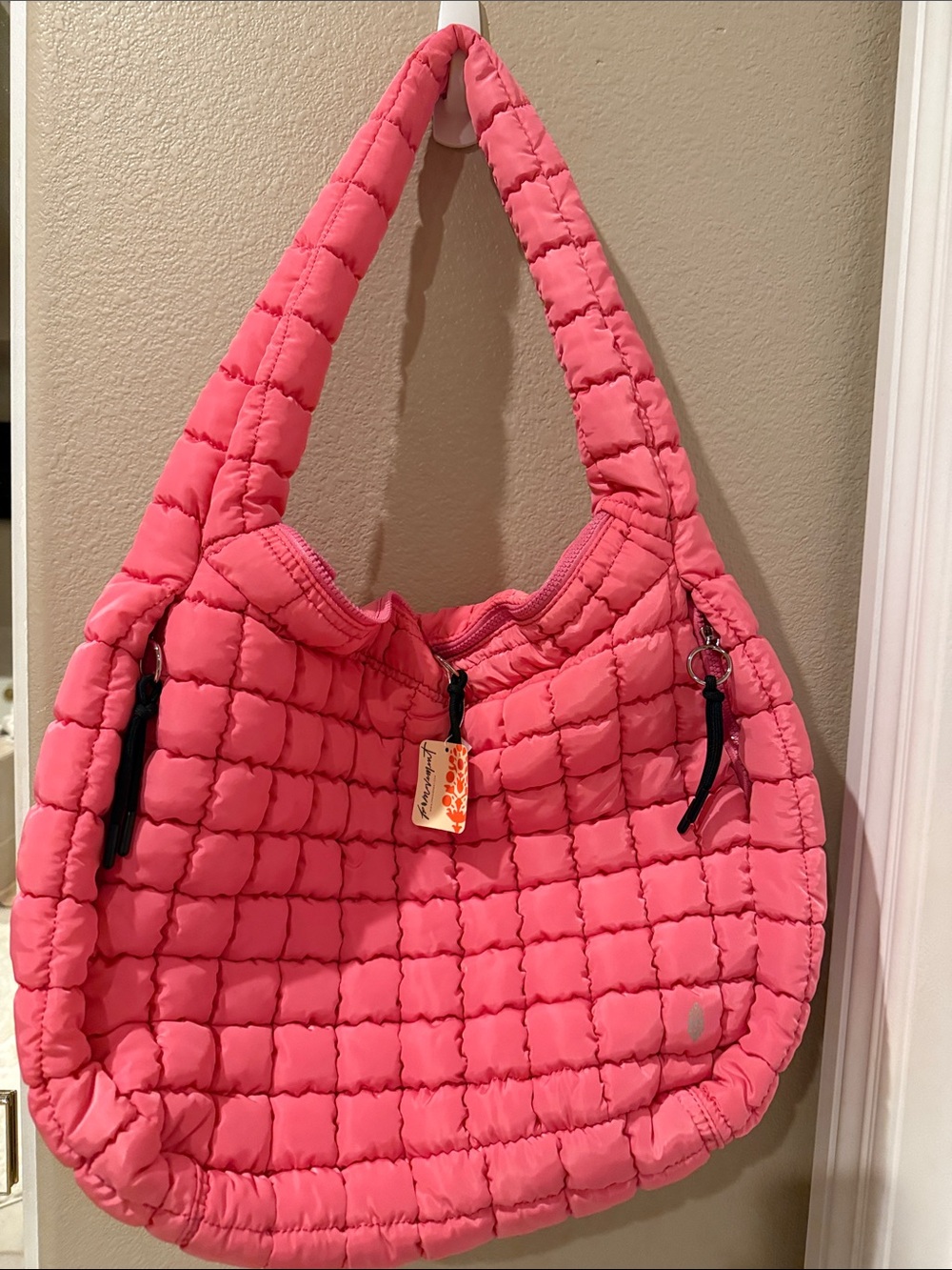 Free people movement Quilted Pink Shoulder Bag –bubble gum - Picture 6 of 12